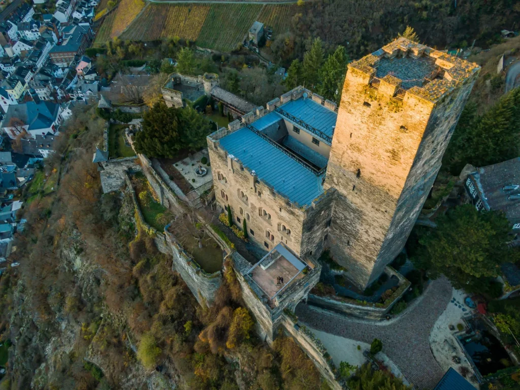 (c) Burg-gutenfels.de